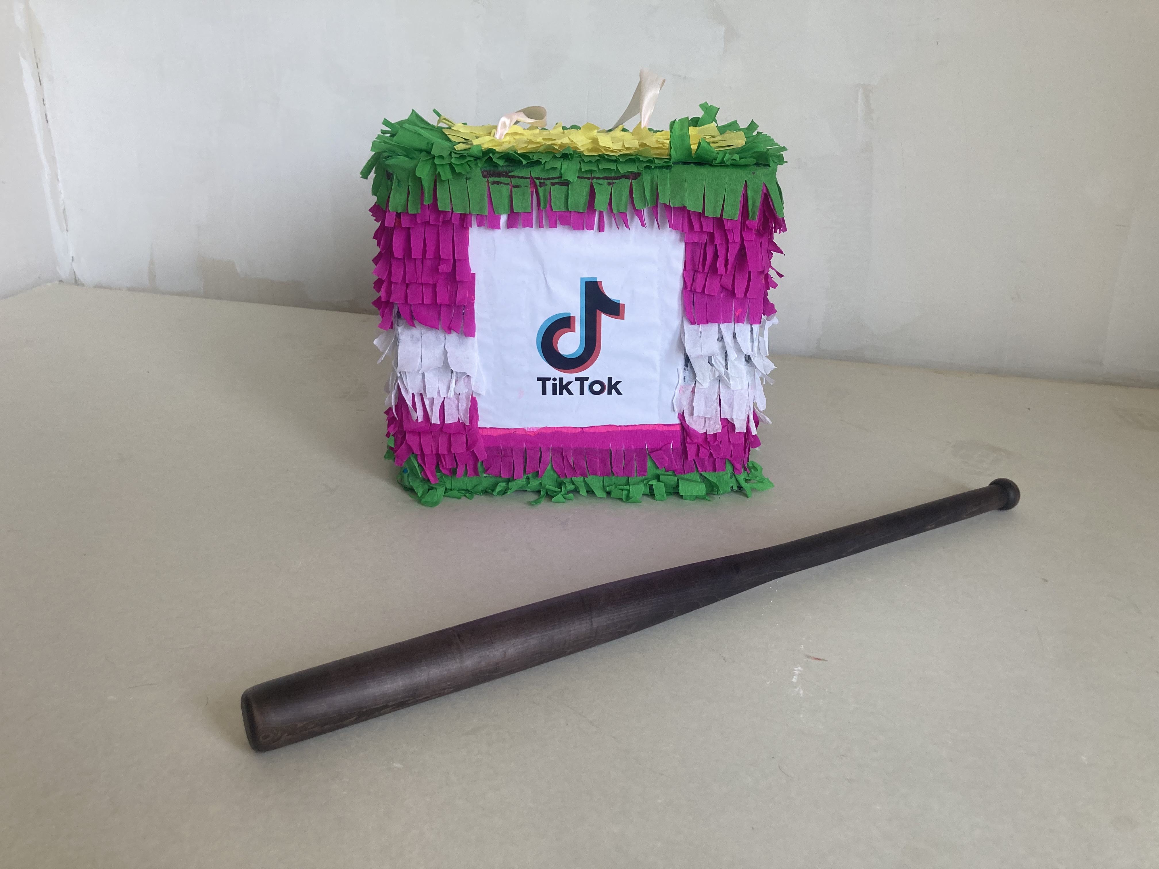 ¿Cómo hacer una piñata casera para un cumpleaños infantil?